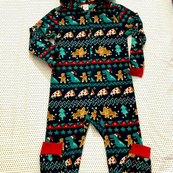 🍕Cat & Jack Christmas Dino🦖 Pajamas One Piece Sz: Small Gingerbread Man Pizza - Picture 5 of 9
